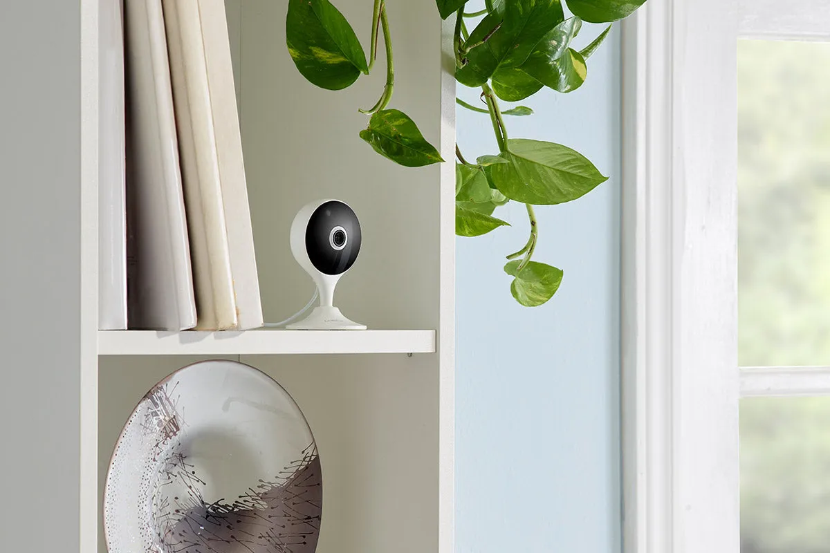 2K Indoor Wi-Fi Security Camera (32GB)