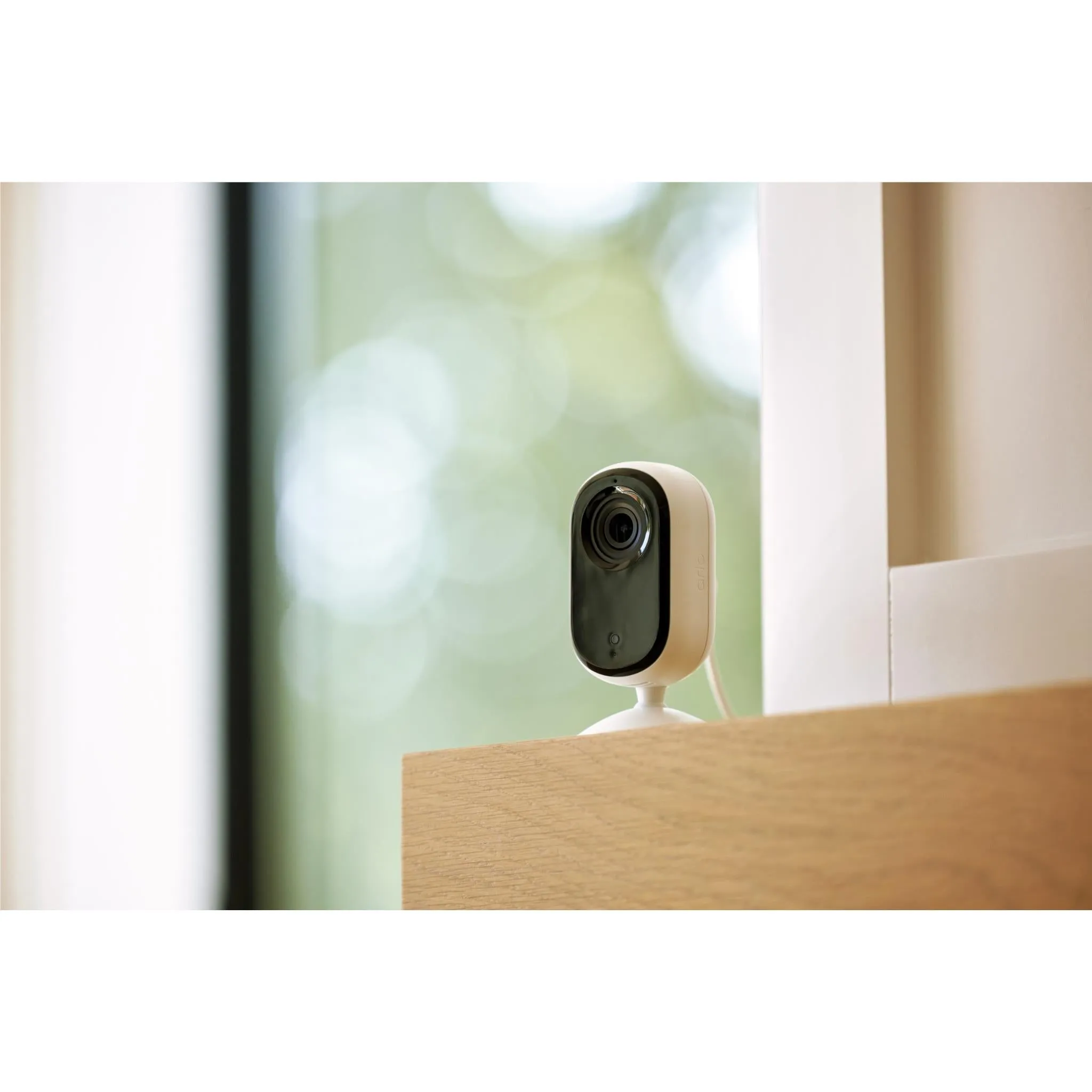 Arlo Essential Indoor 2K Camera (2nd Generation)