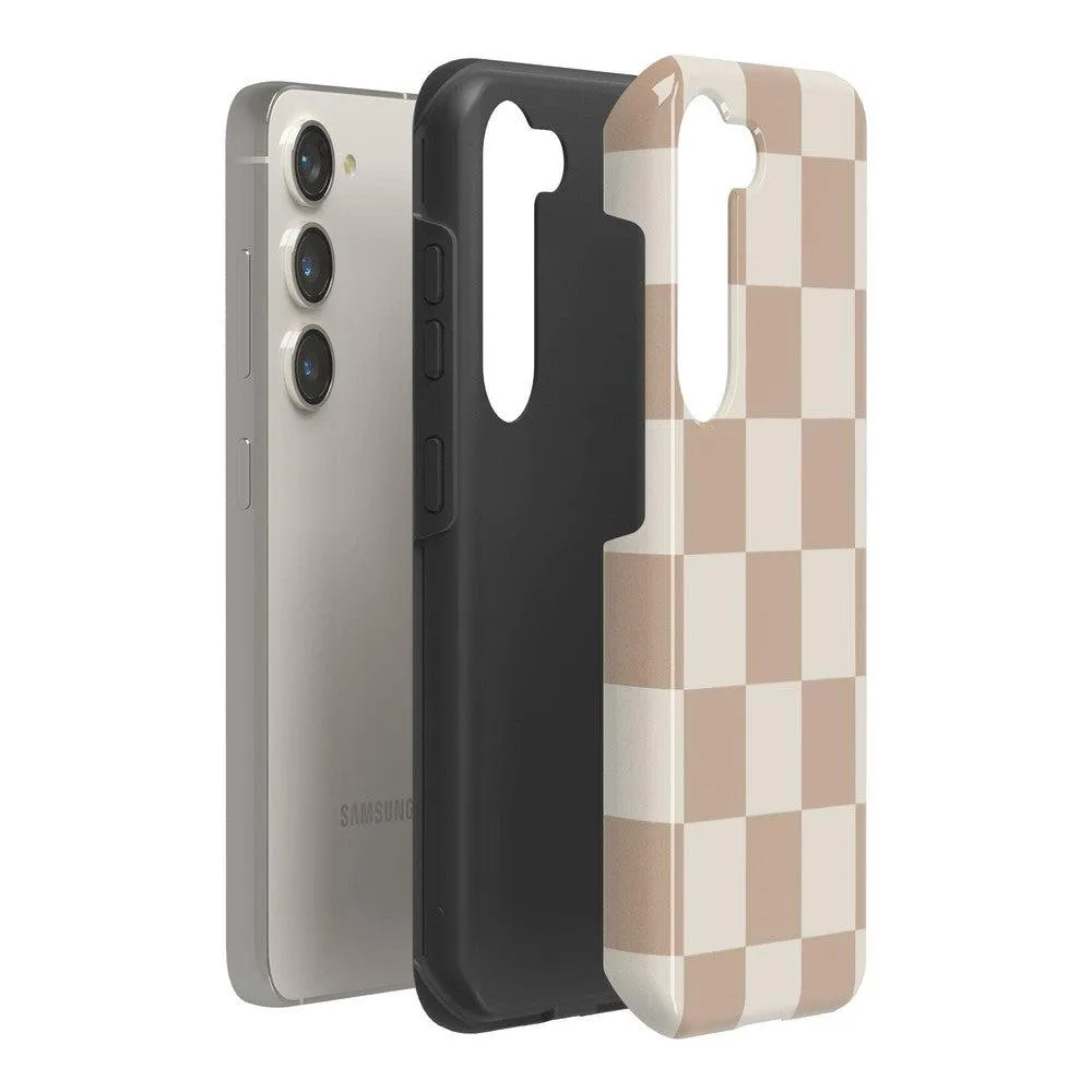 Fit Check | Neutral Checkerboard Samsung Case