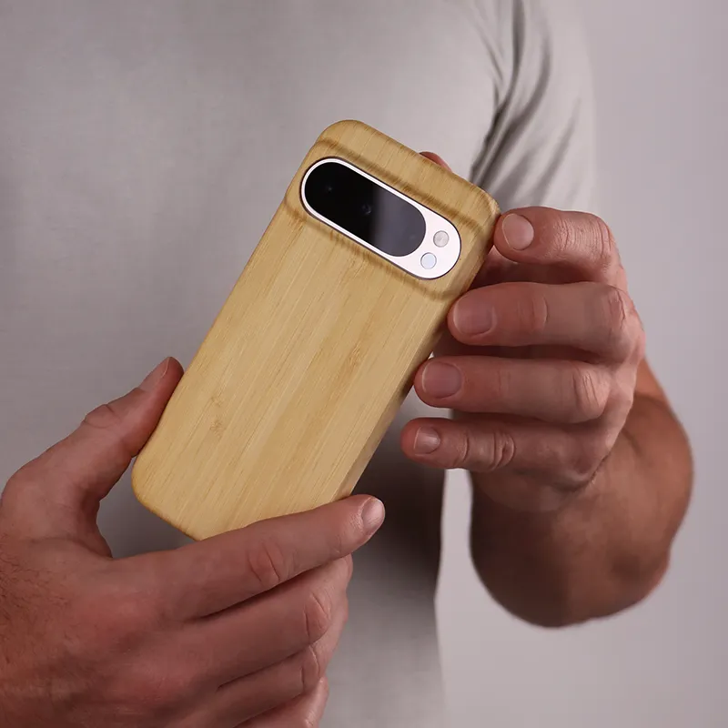 Slim Wood Pixel Case