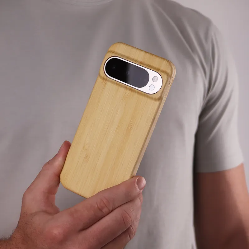 Slim Wood Pixel Case